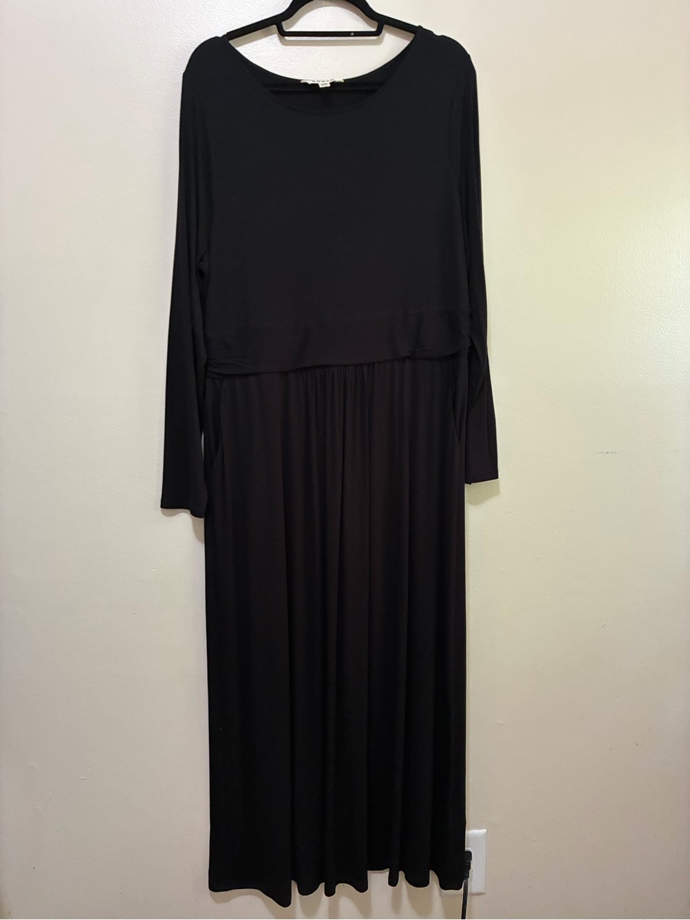 Boden Jersey Knit Black Long Sleeve Maxi Dress 16/18 long